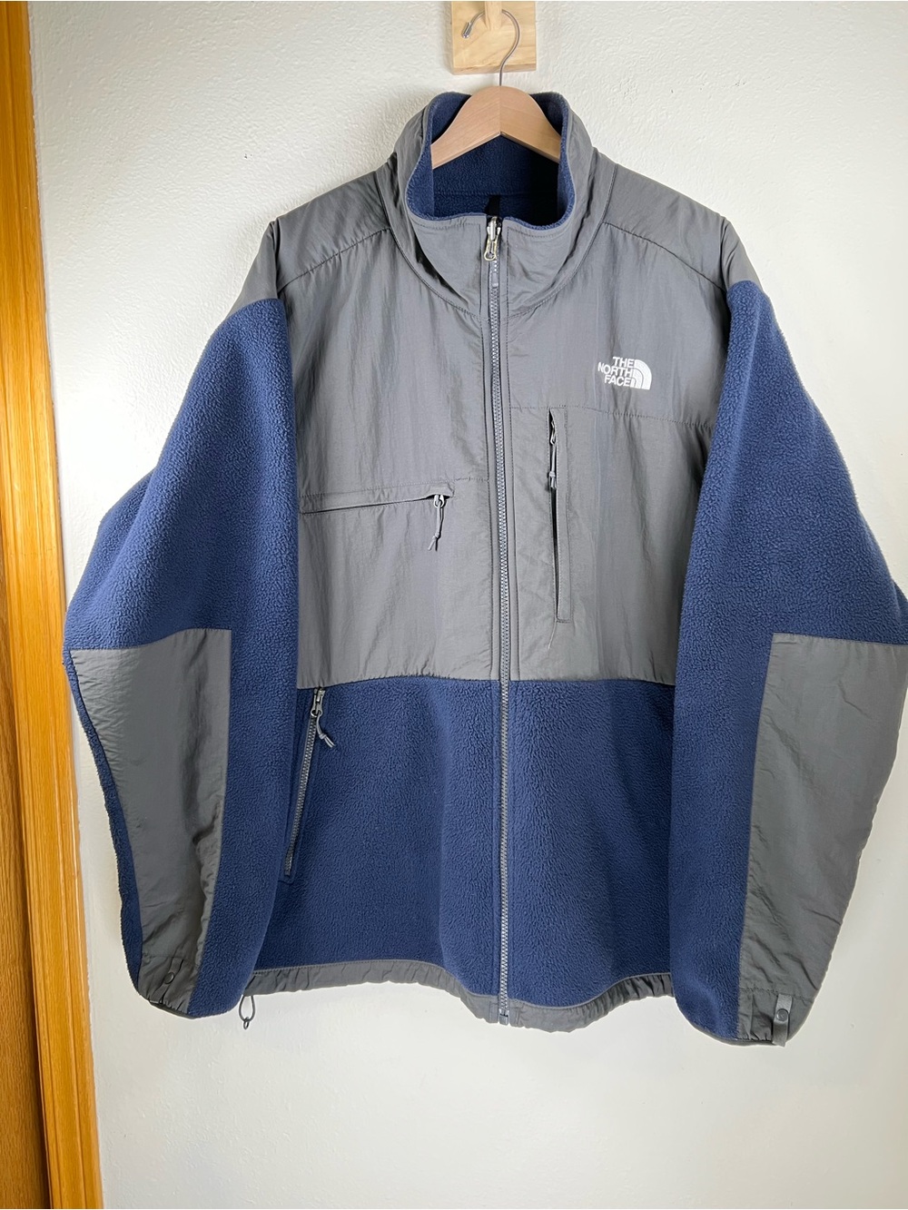 The North Face VTG Denali Men's Fleece Jacket Navy and Black
